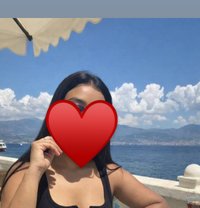 Tara - escort in New Delhi