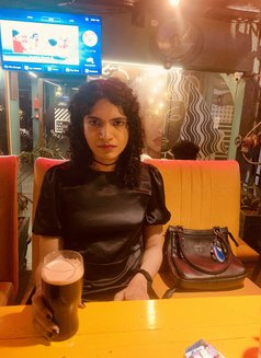 Tara - Transsexual escort in Mumbai Photo 18 of 18