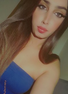 Tara - Transsexual escort in Beirut Photo 5 of 7