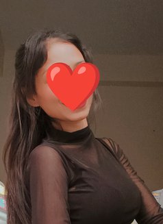Tara Singh - escort in New Delhi Photo 4 of 4