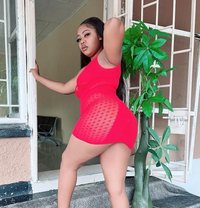 Tara Sweet - puta in Lusaka