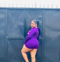 Tara Sweet - puta in Lusaka