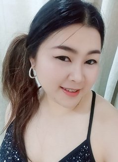 Tara - escort in Al Manama Photo 8 of 9