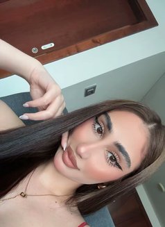 Haifa Independet - puta in Dubai Photo 3 of 11