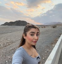 Tara - escort in Muscat Photo 7 of 8