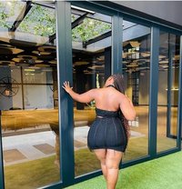 Tarah big boots girl in JARAHALLI - escort in Bangalore Photo 1 of 4