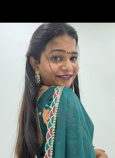 Tarana begam - Transsexual escort in Mumbai Photo 23 of 30