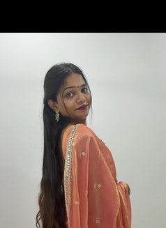 Tarana begam - Transsexual escort in Mumbai Photo 25 of 30