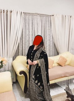 Tarannum & Riyaz - escort in New Delhi Photo 2 of 4