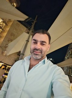 Tareq - Male escort in Amman Photo 1 of 4