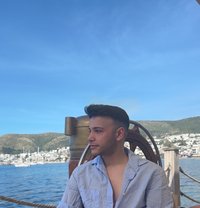 Tarık - Male escort in İstanbul