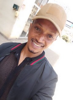Tariq - Male escort in Nairobi Photo 8 of 9