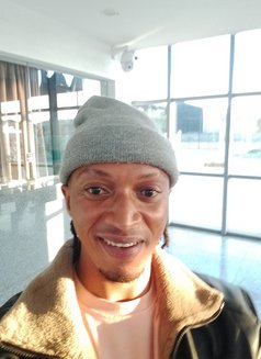 Tariq - Male escort in Nairobi Photo 9 of 9