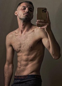 Tarkan - masseur in Riyadh Photo 1 of 5