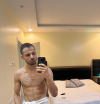 Tarkan - masseur in Riyadh