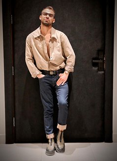 Tarkan - Male escort in Riyadh Photo 9 of 11