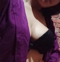 Tarita - puta in Cairo