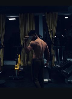 Tarun 24 X7 Available in Delhi Ncr - Male escort in New Delhi Photo 3 of 5