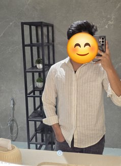 Tarun, Handsome Call Boy in Noida - Male escort in Greater Noida Photo 1 of 3