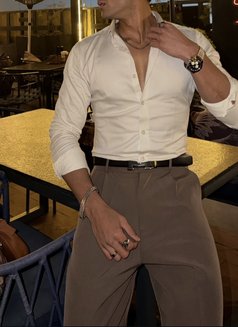 Tarun, Hot Boy for Couples and Girls - Male escort in Gurgaon Photo 4 of 4