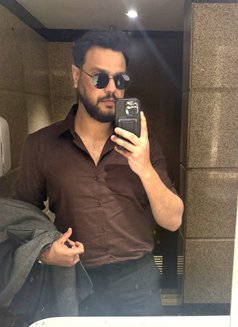 Tarun - Male escort in New Delhi Photo 2 of 2