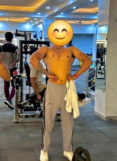 Tarun Rajput - Male escort in New Delhi Photo 2 of 4