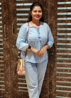 Taruna - escort in Mumbai Photo 1 of 6