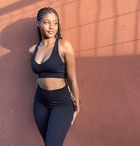 Tash bea - escort in Riyadh Photo 4 of 8