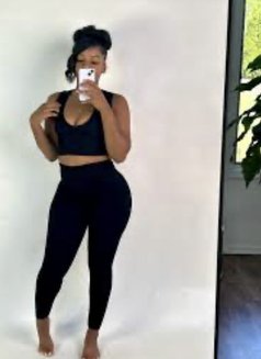 Tash bea - escort in Riyadh Photo 5 of 8