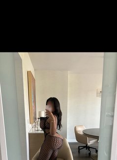 Tasha - escort in Bali Photo 2 of 3