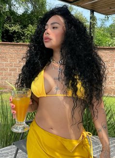 Tasha Bliss - escort in Muscat Photo 1 of 5