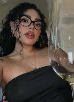 Tasha Bliss - escort in Muscat Photo 4 of 5