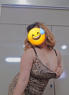 Tasha Cam and Realmeet - escort in New Delhi Photo 1 of 4