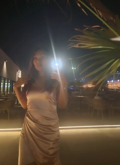 Tasha - escort in Dubai Photo 3 of 5
