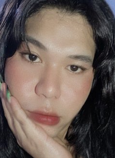 Tasha - masseuse in Makati City Photo 4 of 6