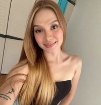 Tasha - Transsexual escort in Manila
