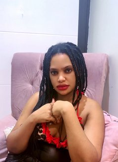 Tasha - puta in Riyadh Photo 2 of 5