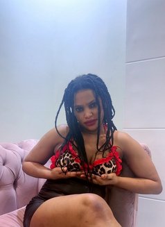 Tasha - puta in Riyadh Photo 5 of 5