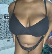 Tasha BIG BOOBS AFRICAN GIRL - puta in New Delhi