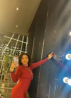 Tasha Love - masseuse in Dubai Photo 4 of 5