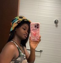 Tasha - escort in Accra