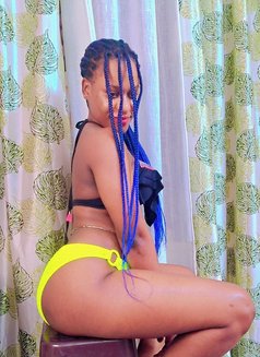 Tasha - escort in New Delhi Photo 1 of 4