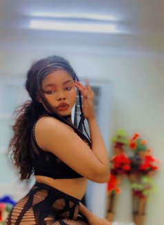 Tasha - puta in Riyadh Photo 2 of 2