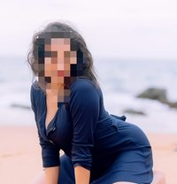 Meet your fantasy girl today - escort in Colombo