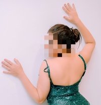 Pornstar Experience + Crazy GFE - puta in Colombo Photo 19 of 20