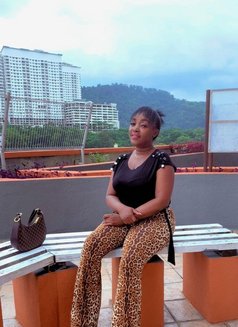 Tasha - escort in Singapore Photo 1 of 2