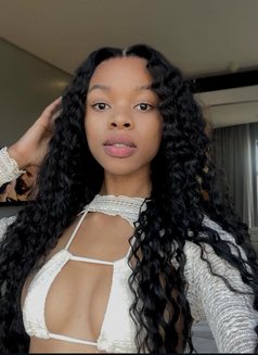 Tashas in Muscat - escort in Muscat Photo 1 of 6