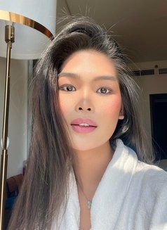 TASTE MY CUMMMMMMMMM - Transsexual escort in Makati City Photo 26 of 27