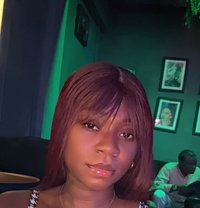 Tasty - adult performer in Lomé