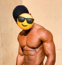 TastyCorn - Agencia de acompañantes masculinas in Nairobi